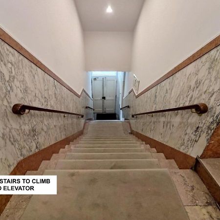 Big Apartment A Stone'S Throw From The Duomo Firenze Eksteriør bilde